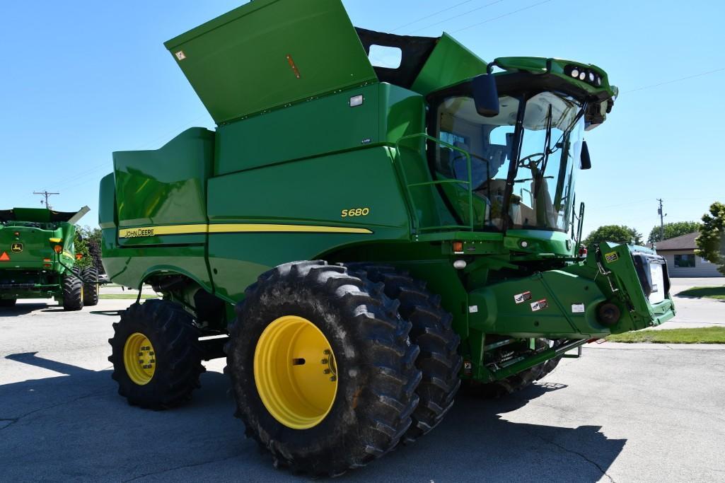 2017 John Deere S680 2wd combine