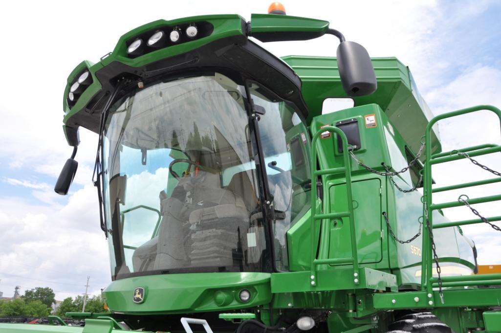 2015 John Deere S670 4wd combine