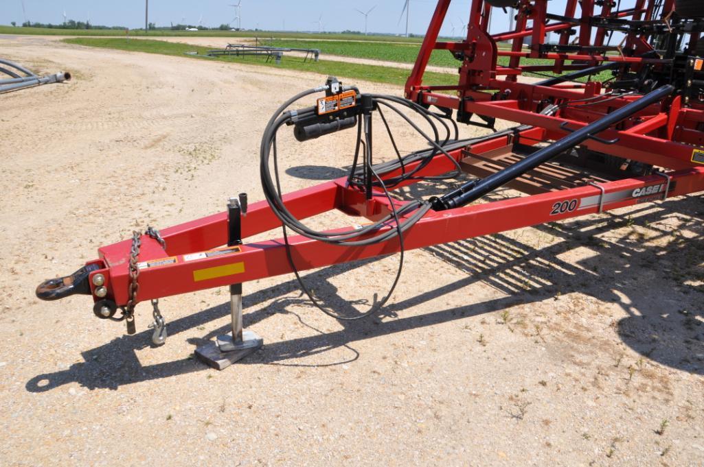 2013 Case-IH TigerMate 200 48' field cultivator