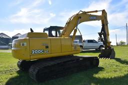 2006 John Deere 200C LC excavator