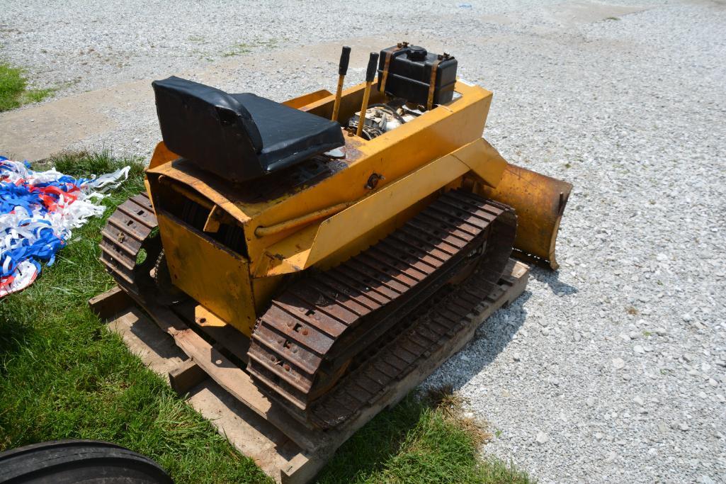 Struck Miniature Dozer