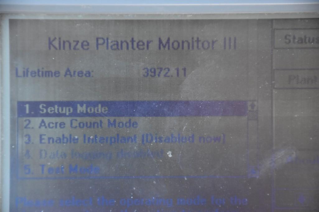 2013 Kinze 3500 8/15 planter