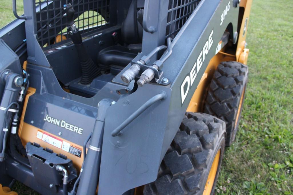 2016 John Deere 314G skid steer