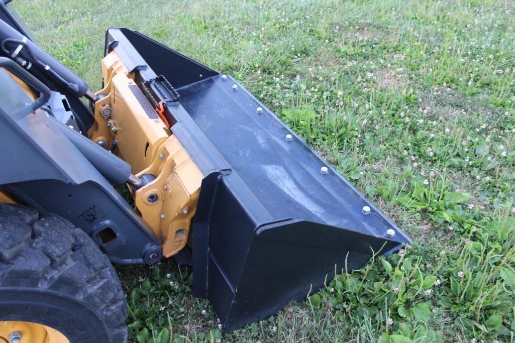 2016 John Deere 314G skid steer