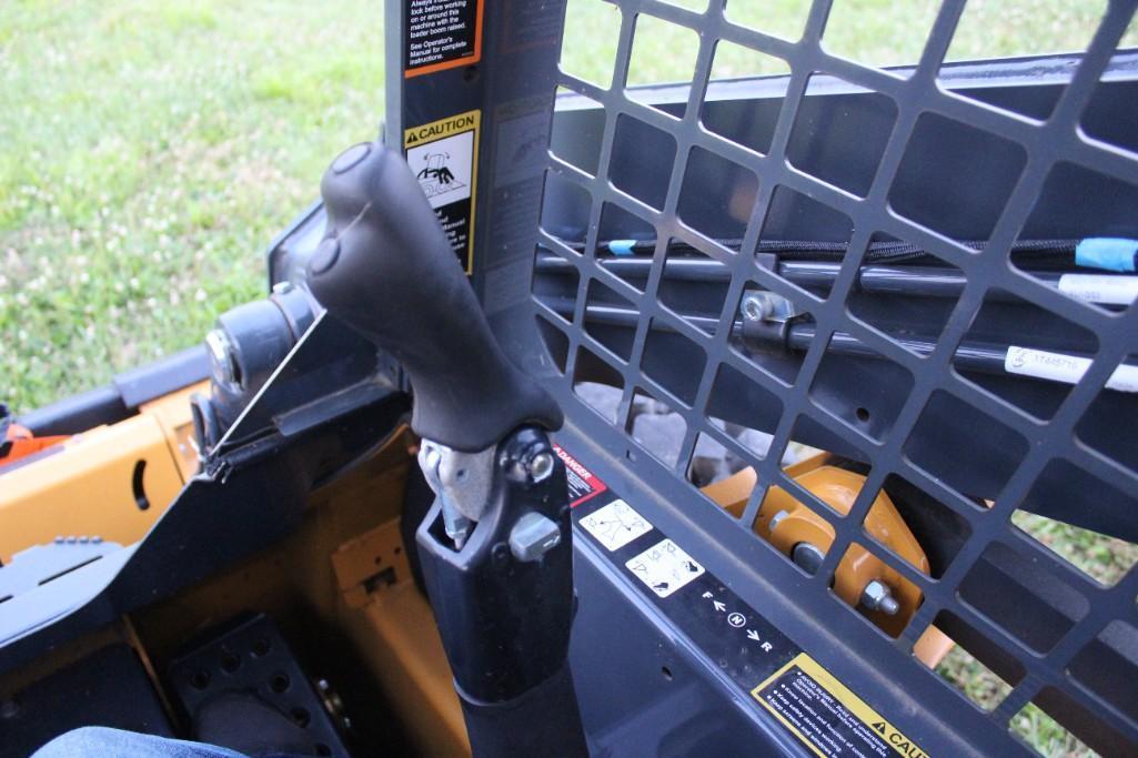 2016 John Deere 314G skid steer