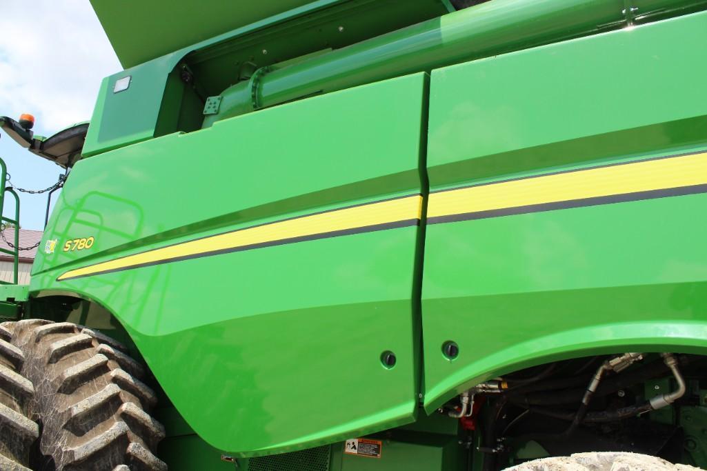 2019 John Deere S780 4wd combine