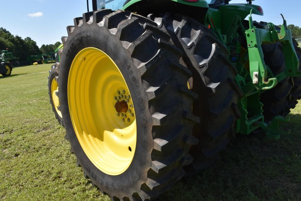 2020 John Deere 8245R MFWD tractor