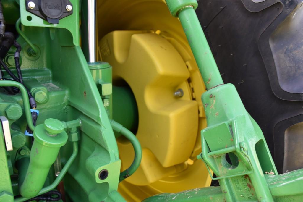 2020 John Deere 8245R MFWD tractor