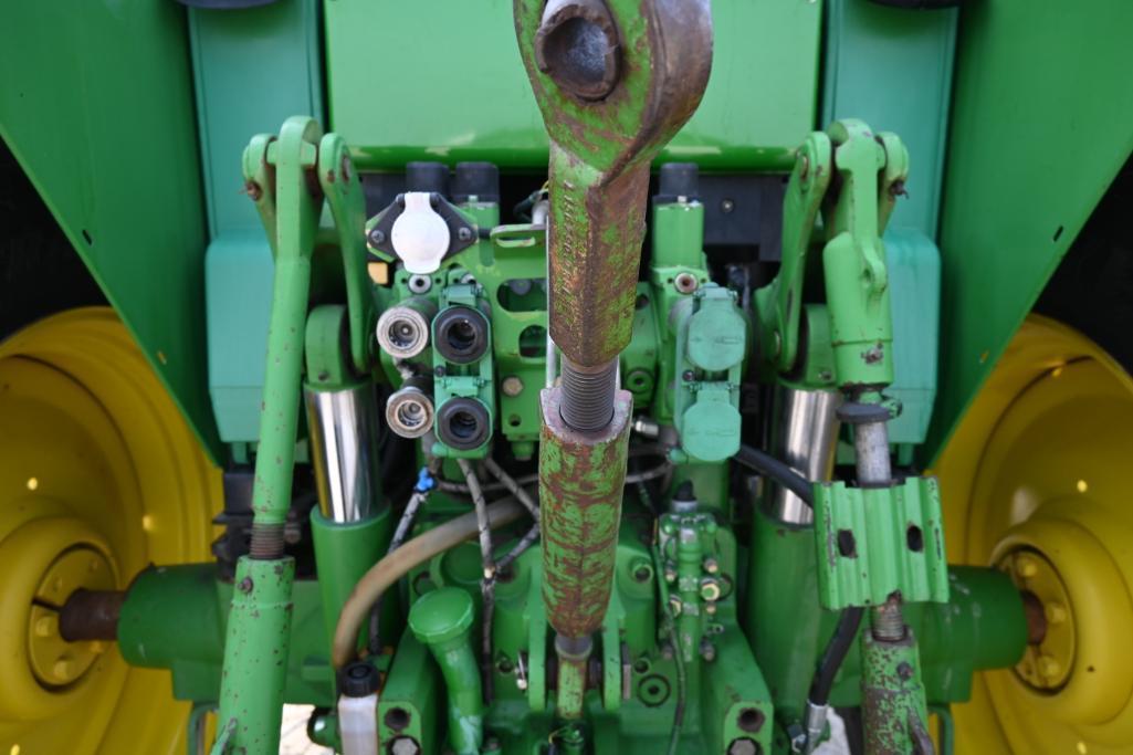 2006 John Deere 6420 MFWD tractor