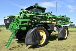 2018 John Deere R4030 self-propelled sprayer