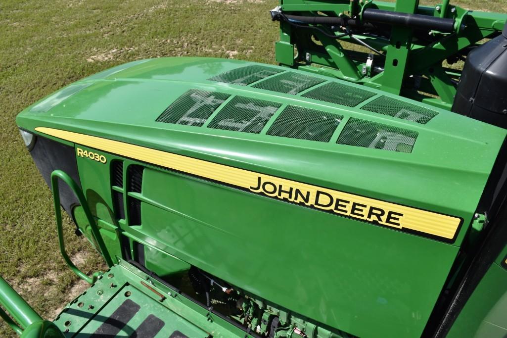 2018 John Deere R4030 self-propelled sprayer