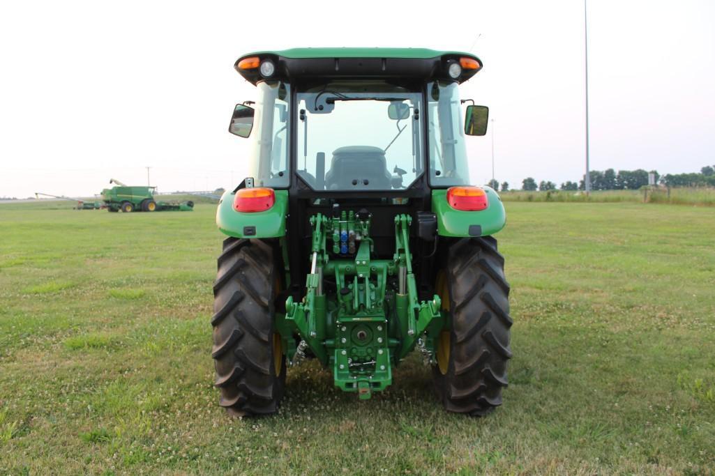 2019 John Deere 5090M MFWD tractor