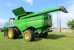 2019 John Deere S760 2wd combine