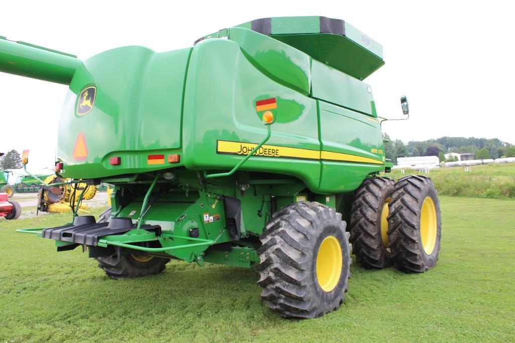 2009 John Deere 9870 4wd combine