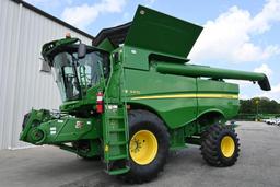 2013 John Deere S670 2wd combine