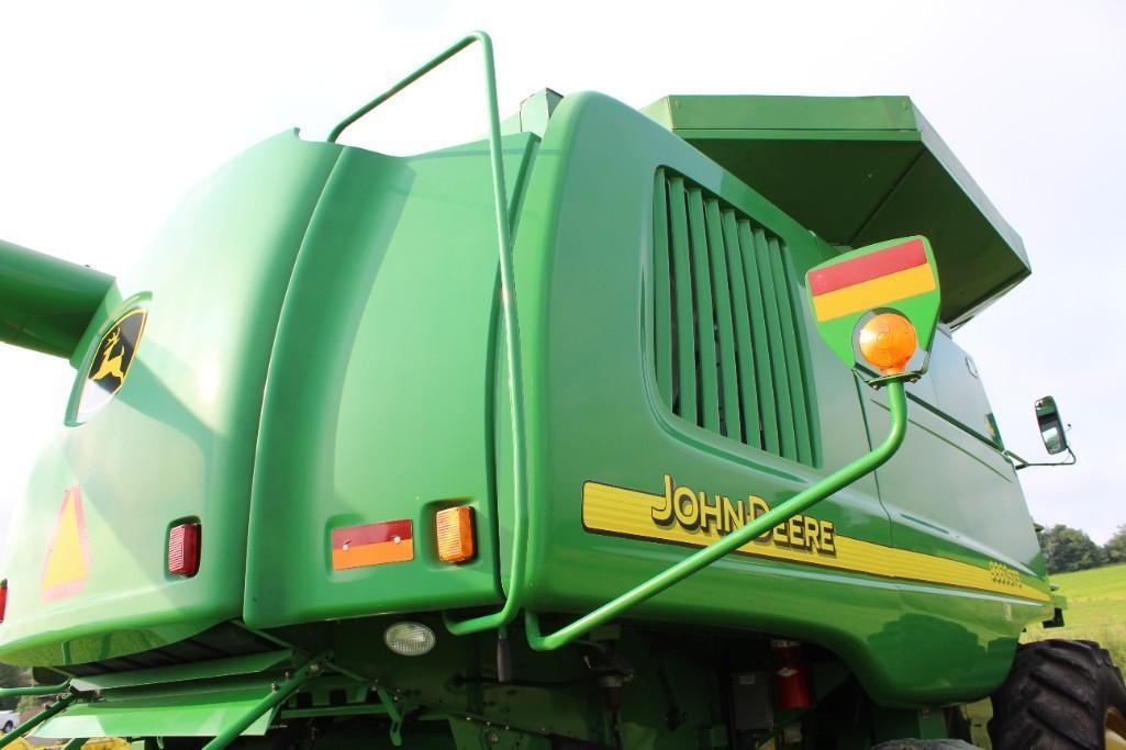 2004 John Deere 9860 4wd combine