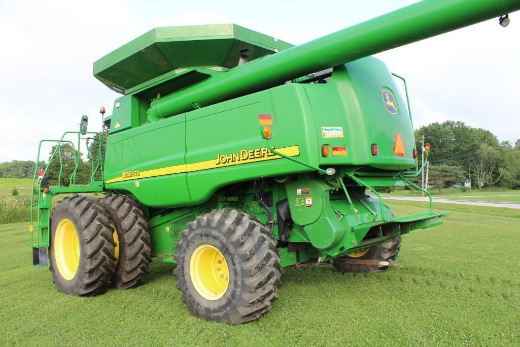 2004 John Deere 9860 4wd combine