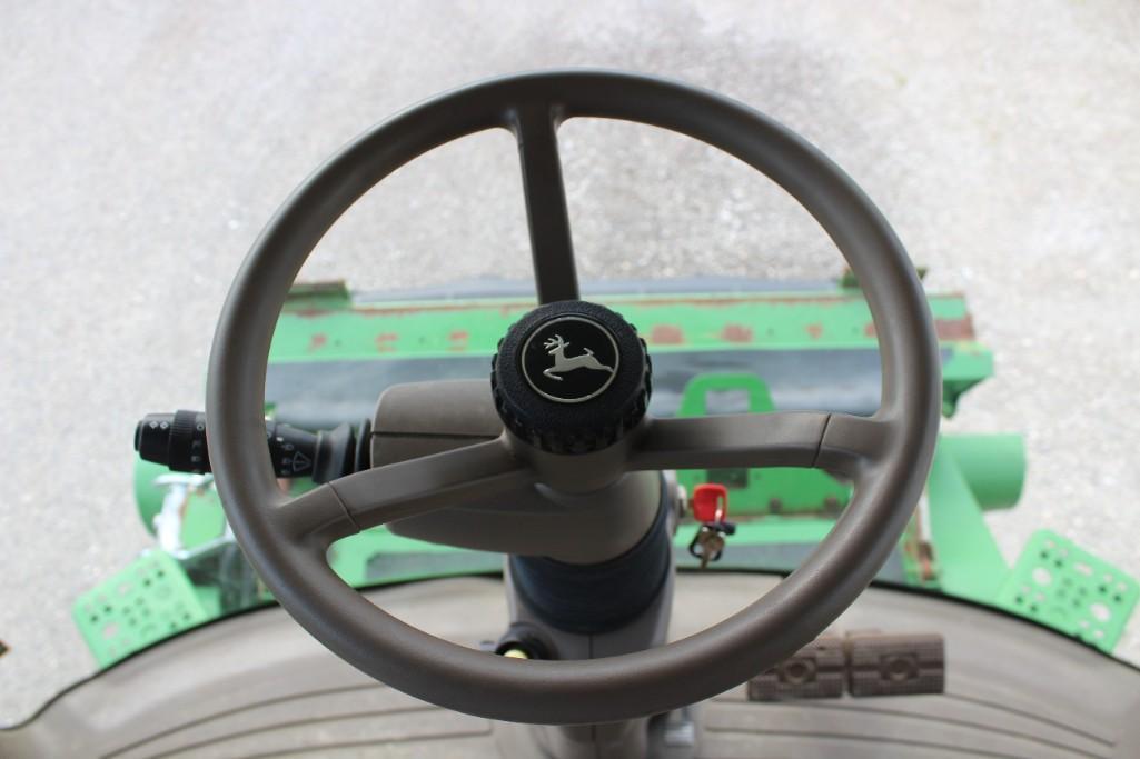 2012 John Deere S680 4wd combine