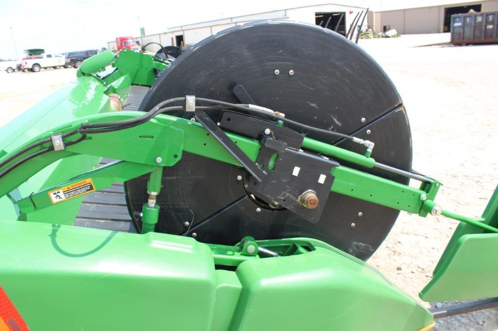 2013 John Deere 640FD 40' flex draper head