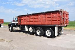 1980 Mack RS600L Value Liner grain truck