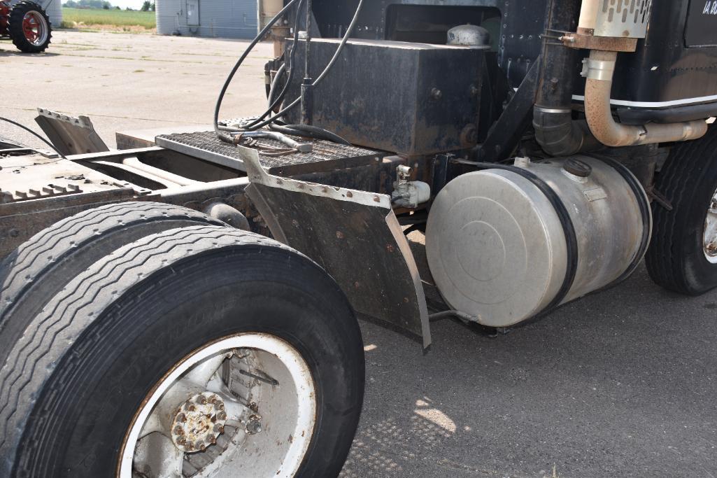 1974 GMC Astro 95 cab-over semi