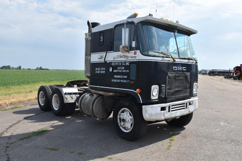 1974 GMC Astro 95 cab-over semi