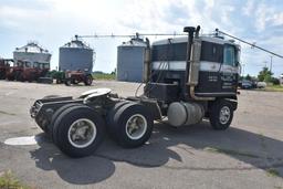 1974 GMC Astro 95 cab-over semi