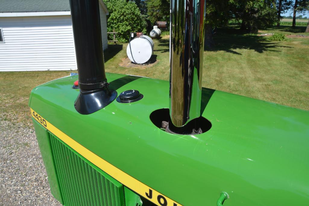 1975 John Deere 4430 2wd tractor