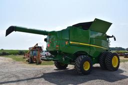 2019 John Deere S770 4wd combine