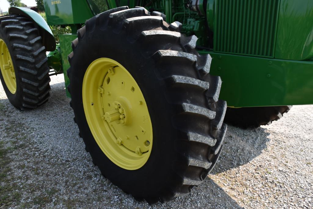 1971 John Deere 7020 4wd tractor