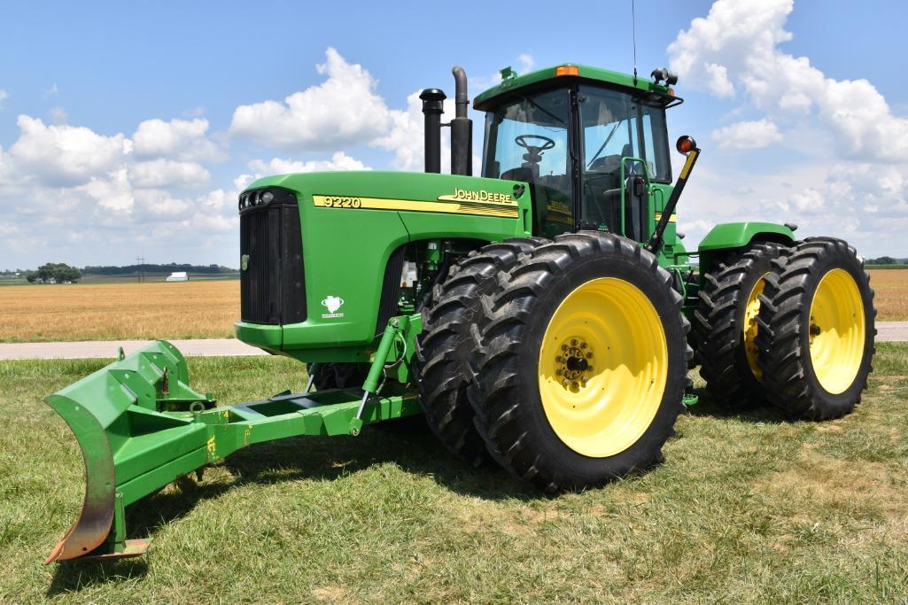 2002 John Deere 9220 4wd tractor