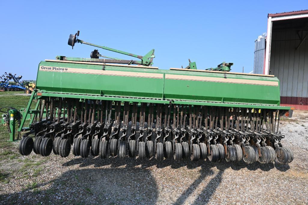 Great Plains Solid Stand 30 30' grain drill