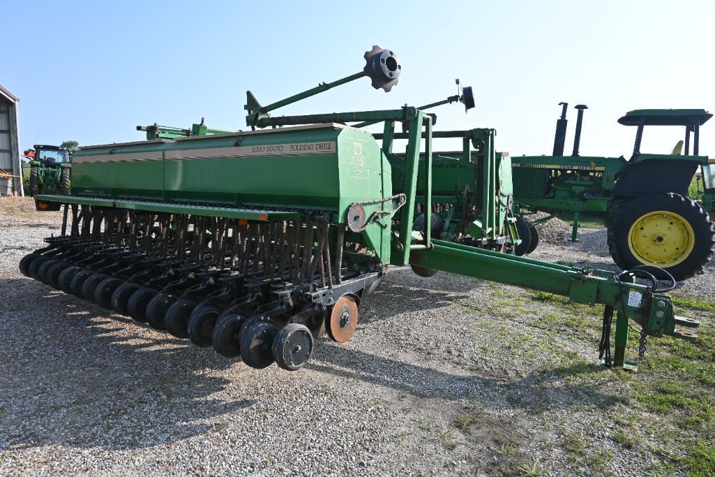 Great Plains Solid Stand 30 30' grain drill