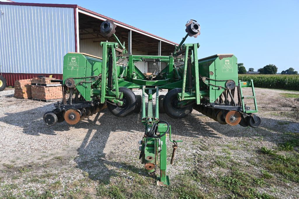 Great Plains Solid Stand 30 30' grain drill