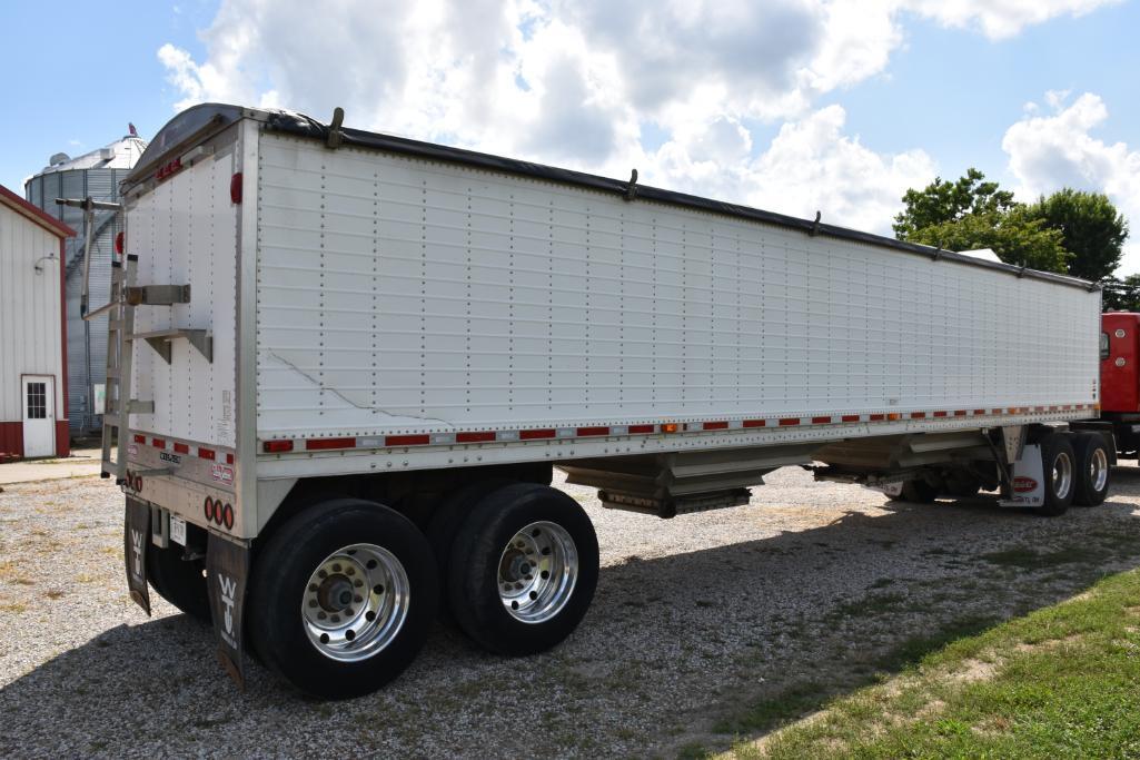 2010 Wilson 39' hopper bottom trailer