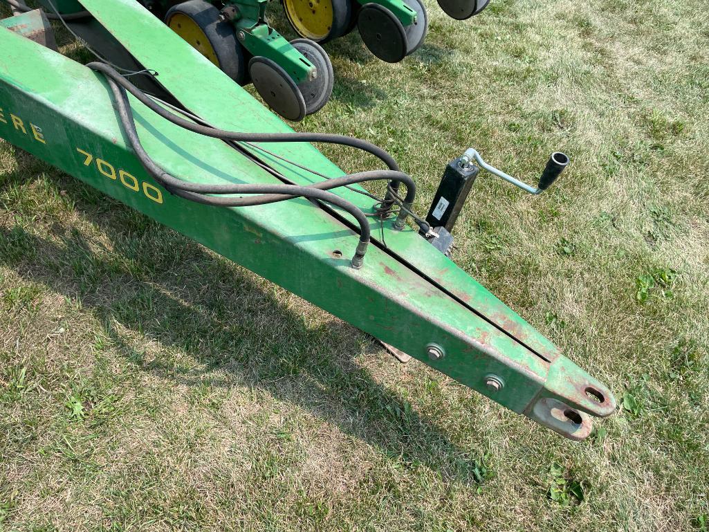 John Deere 7000 12 row 30" planter