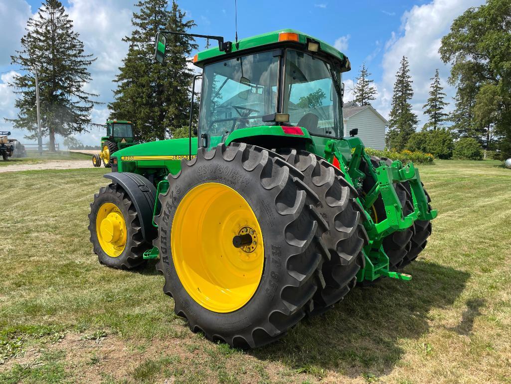 1996 John Deere 8200 MFWD tractor