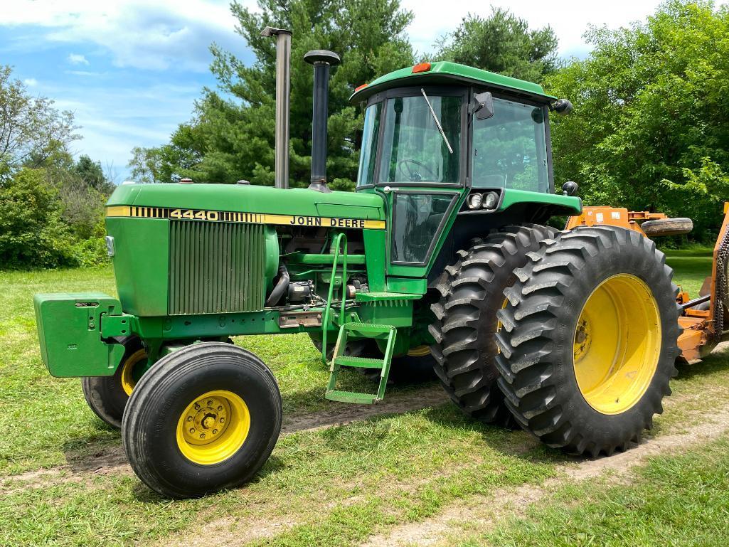 1981 John Deere 4440 2wd tractor