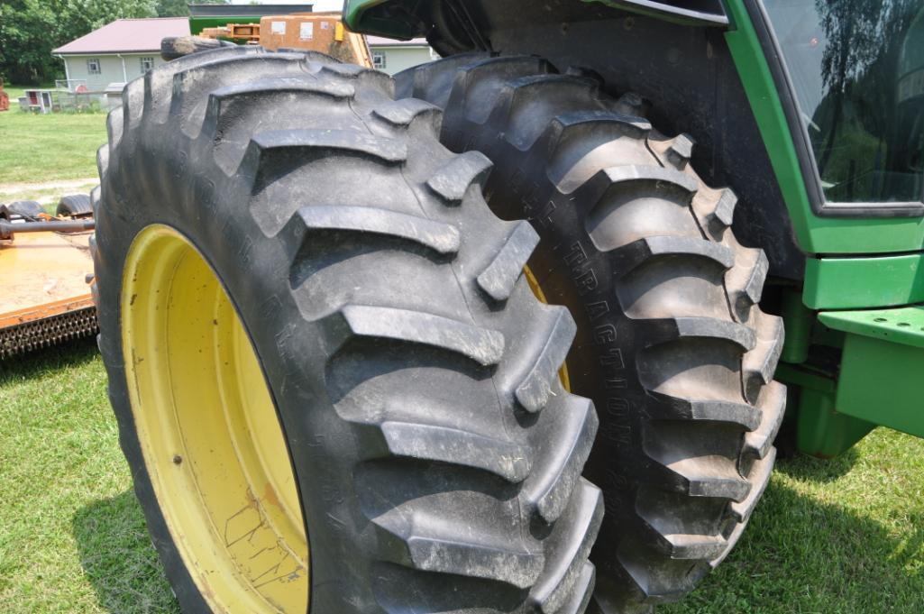 1981 John Deere 4440 2wd tractor