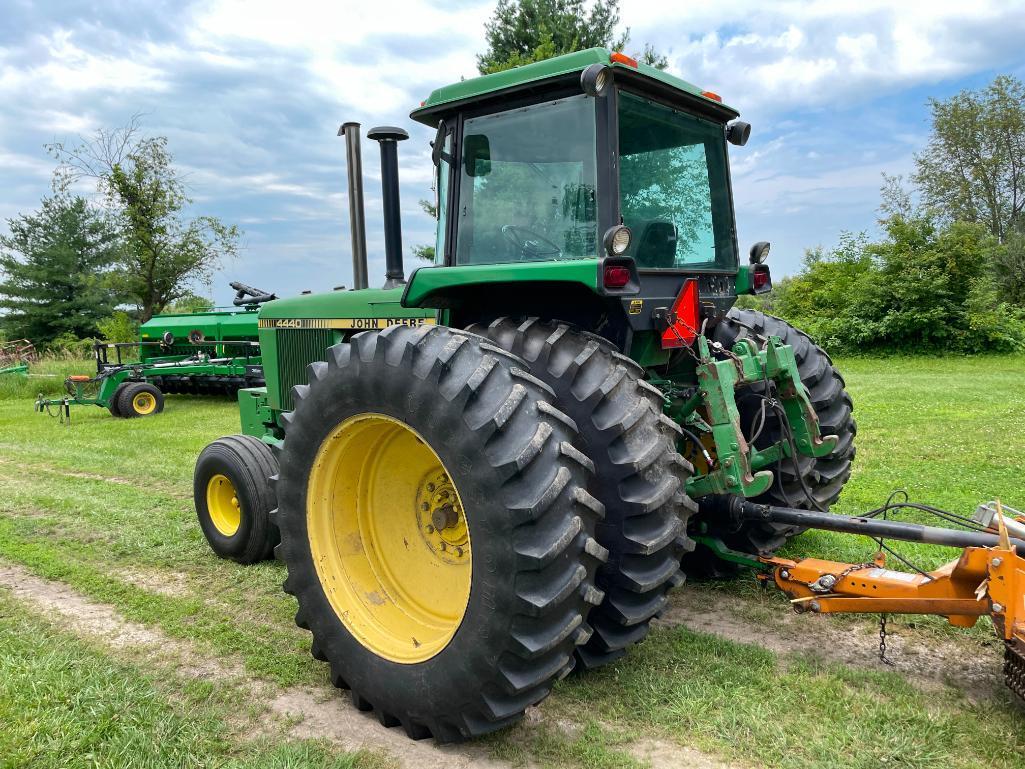 1981 John Deere 4440 2wd tractor