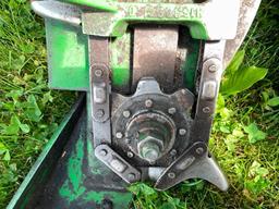 1998 John Deere 693 6 row 30" corn head