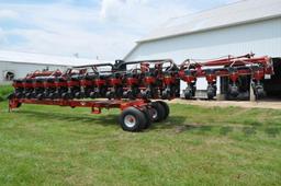 2007 Case-IH 1240 16 row 30" planter