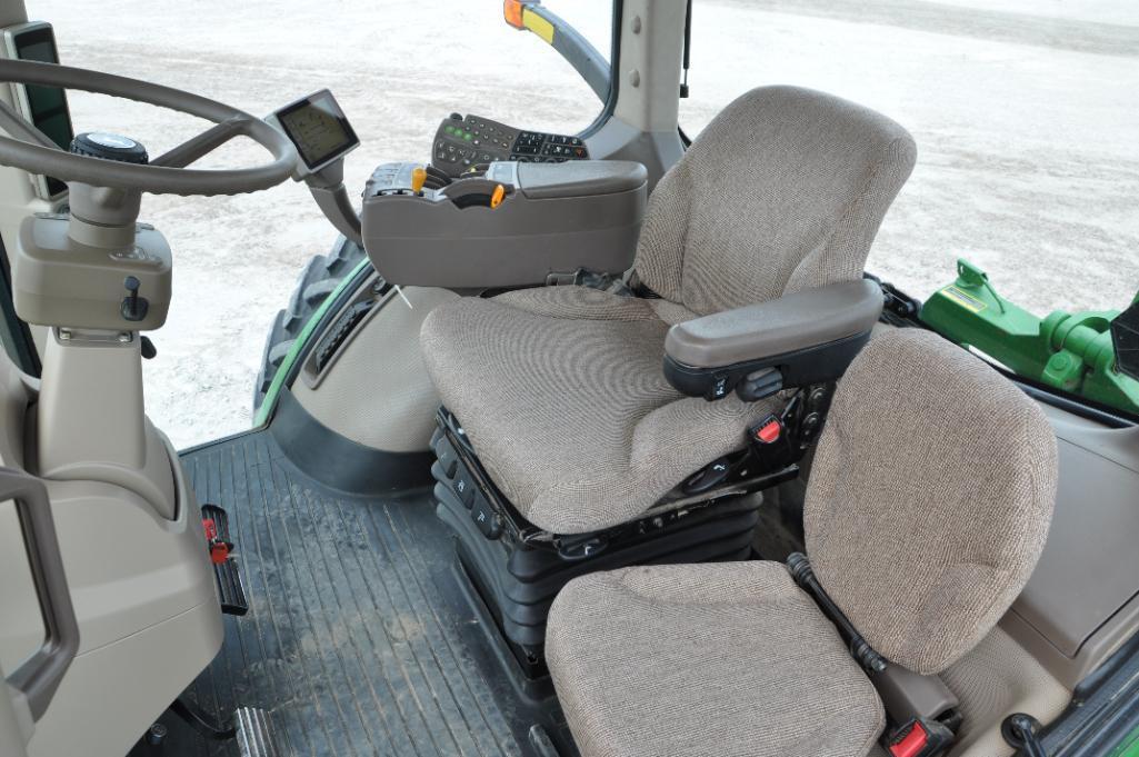 2010 John Deere 8320R MFWD tractor