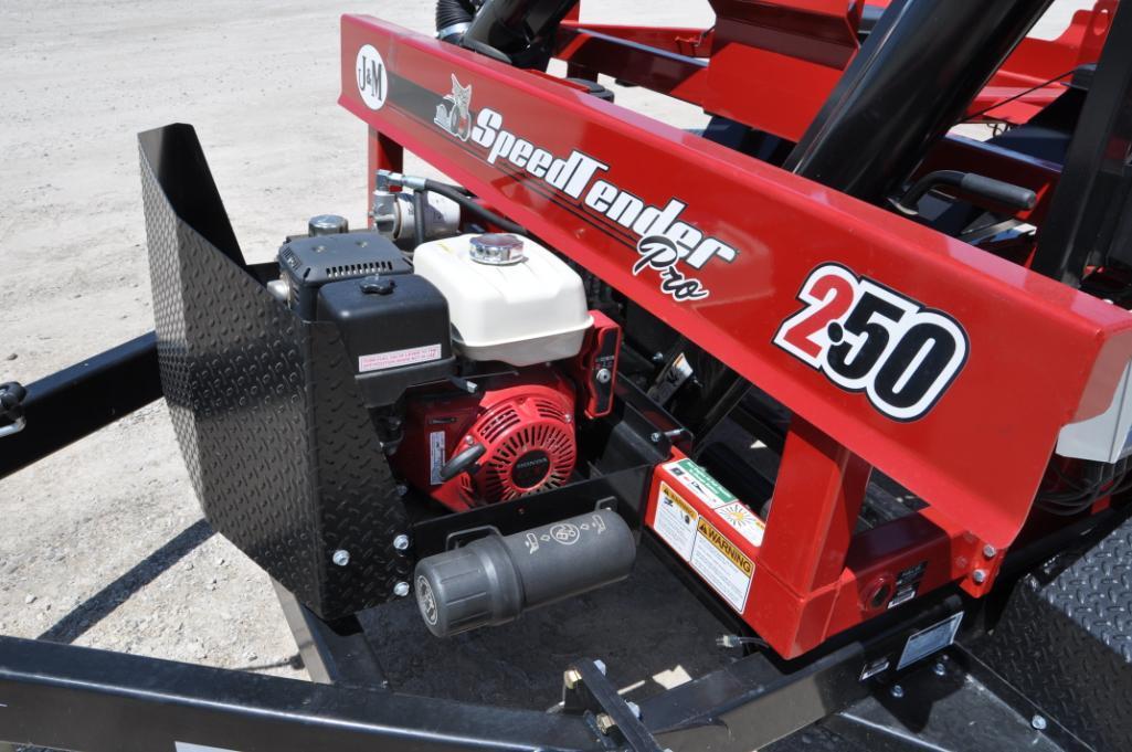 2018 J&M 250 SpeedTender Pro 2 box seed tender