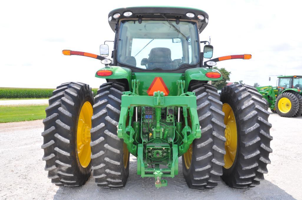 2013 John Deere 8235R MFWD tractor