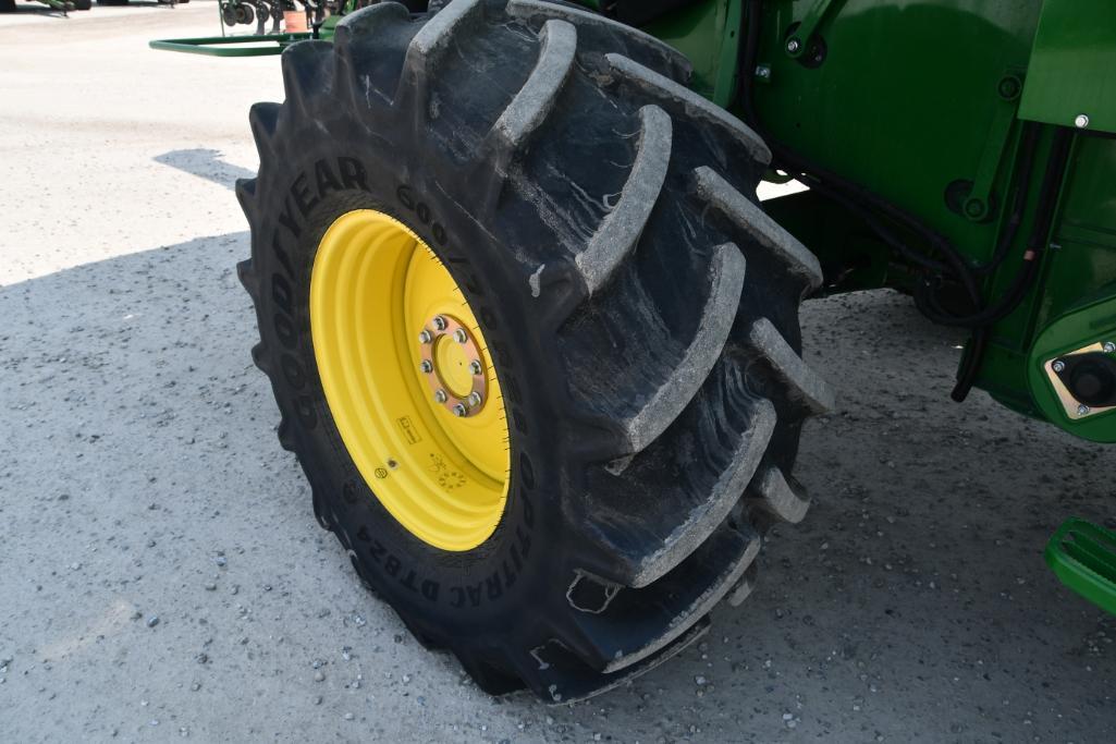 2014 John Deere S660 2wd combine