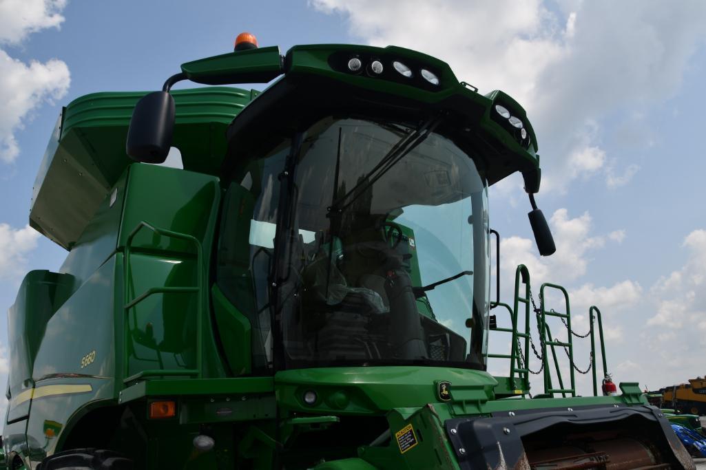 2014 John Deere S660 2wd combine