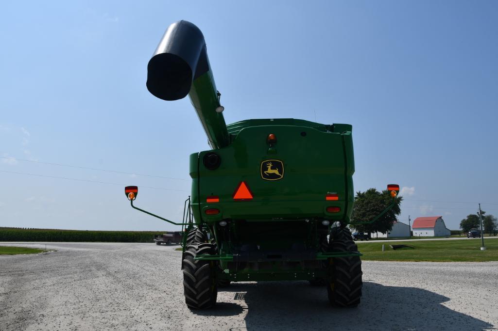 2014 John Deere S660 2wd combine