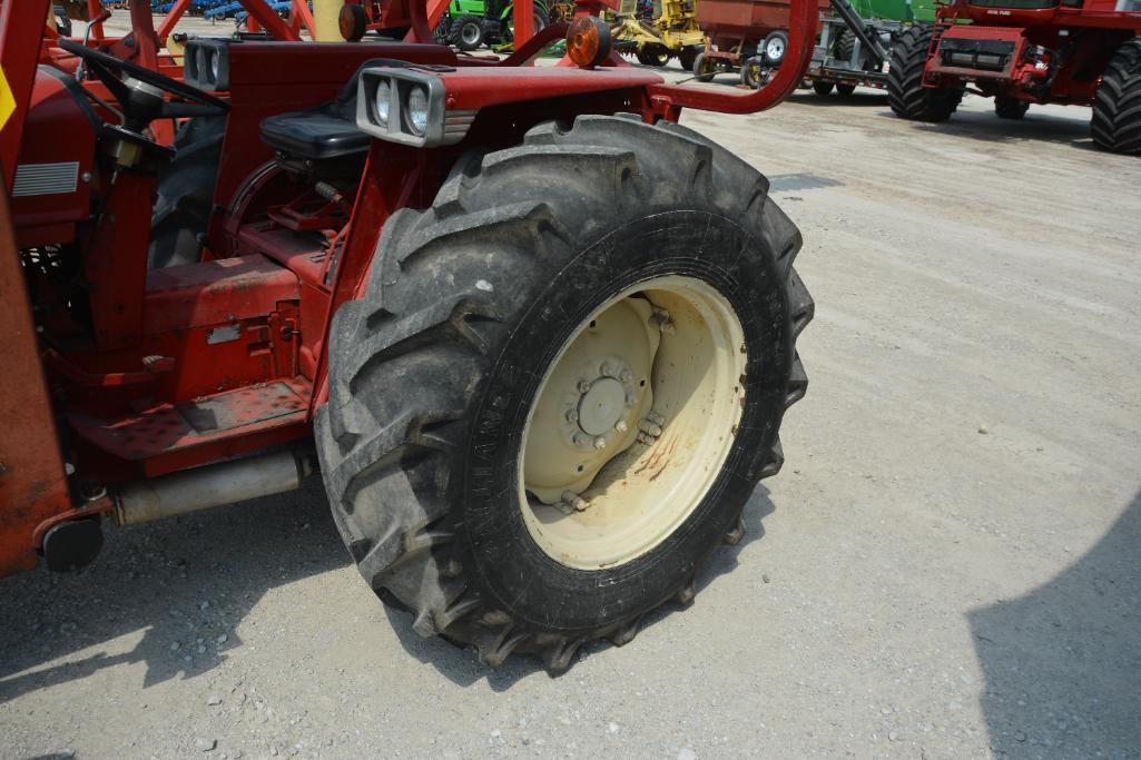 International 574 2wd tractor