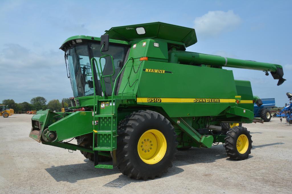 1999 John Deere 9510 2wd combine